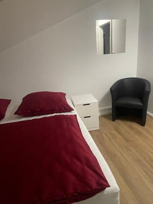 Buxtehude*Wohnung*100Qm*6 Schlafplaetze*Neu* Bagian luar foto
