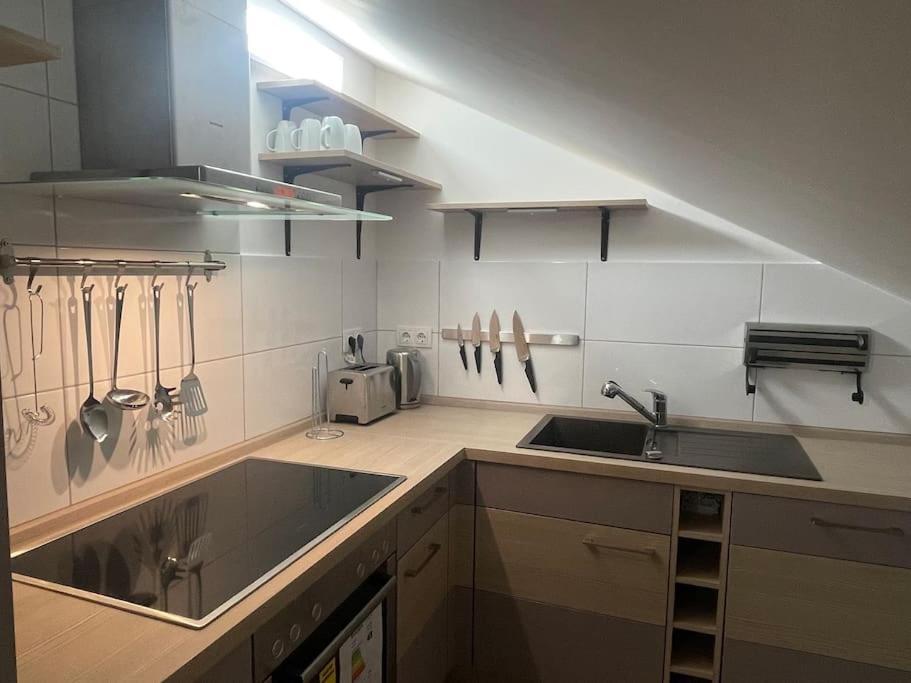 Buxtehude*Wohnung*100Qm*6 Schlafplaetze*Neu* Bagian luar foto